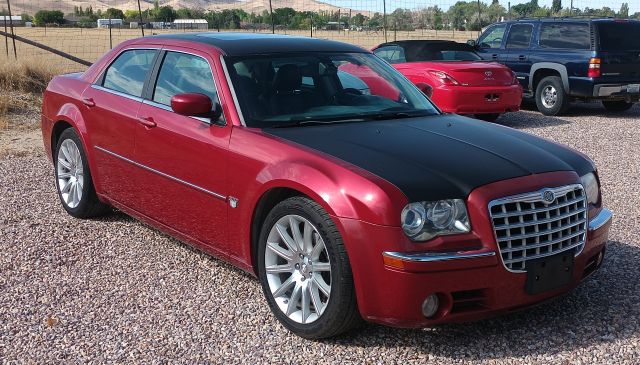 2007 CHRYSLER 300C SRT (19).jpg